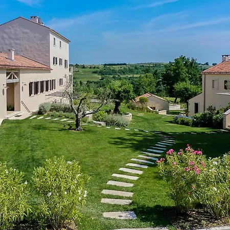 Tranquil Istria Estate Palazio Clai Winery 8 Bedrooms Heated Pool * Grožnjan