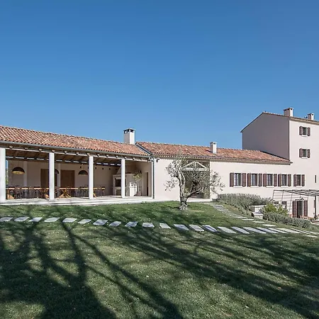 Tranquil Istria Estate Palazio Clai Winery 8 Bedrooms Heated Pool Grožnjan