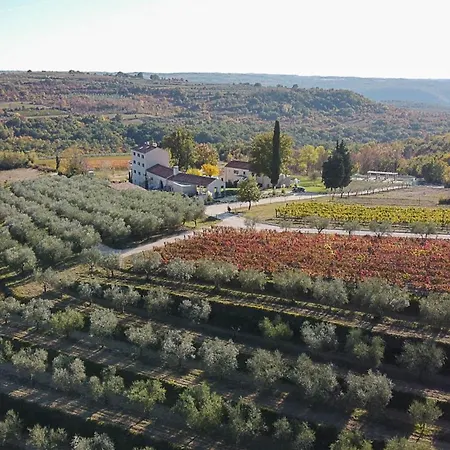 Villa Tranquil Istria Estate Palazio Clai Winery 8 Bedrooms Spa Heated Pool Groznjan *