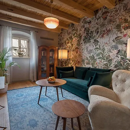 Villa Tranquil Istria Estate Palazio Clai Winery 8 Bedrooms Spa Heated Pool Groznjan *