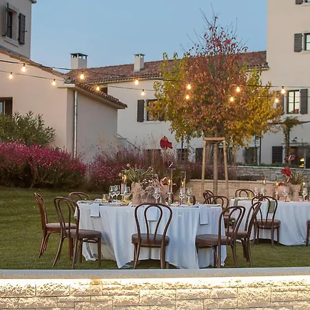 Tranquil Istria Estate Palazio Clai Winery 8 Bedrooms & Heated Pool