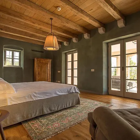 Villa Tranquil Istria Estate Palazio Clai Winery 8 Bedrooms & Heated Pool